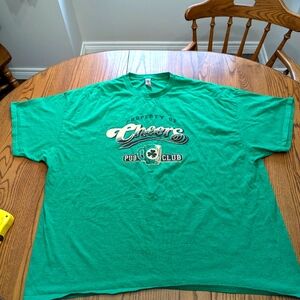 - Green Cheers Pub Club T-Shirt. Size 3XL. Kelly Green. GUC.